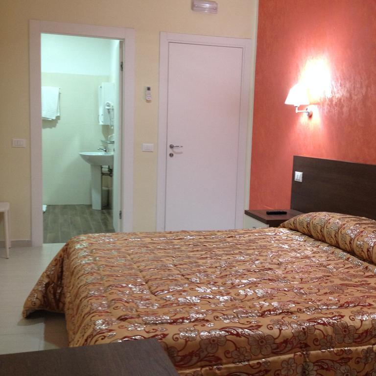 Tiburtina Guesthouse Rome Exterior photo
