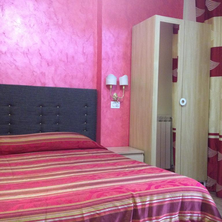 Tiburtina Guesthouse Rome Exterior photo